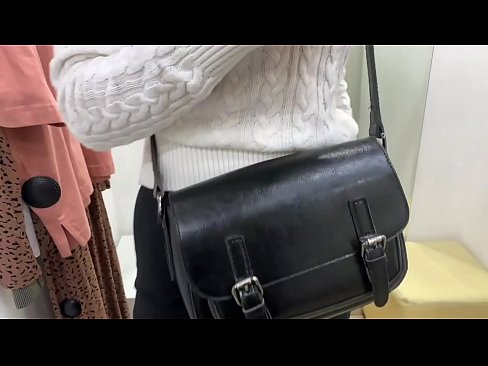 ❤️ Публичная мастурбация молоденькой сучки ФералБерри с дилдо в примерочной ❤ Порно видео на novoporn.ru ❌❤